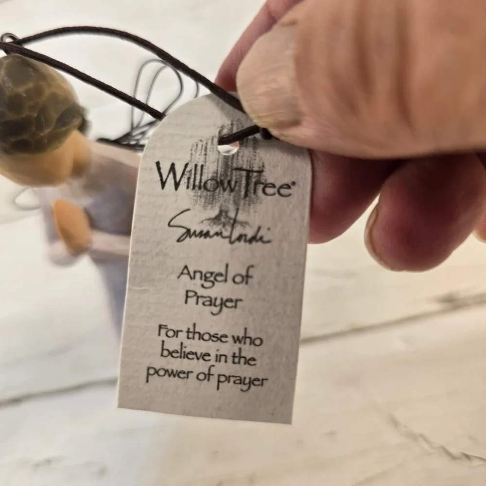 Willow Tree Angel of Prayer Ornament Susan Lordi Demdaco Kneeling Figure 4 inch